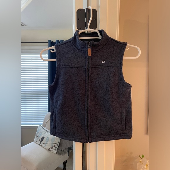 Brand New Crown & Ivy Boys Navy Vest - Size 6 - Picture 2 of 4